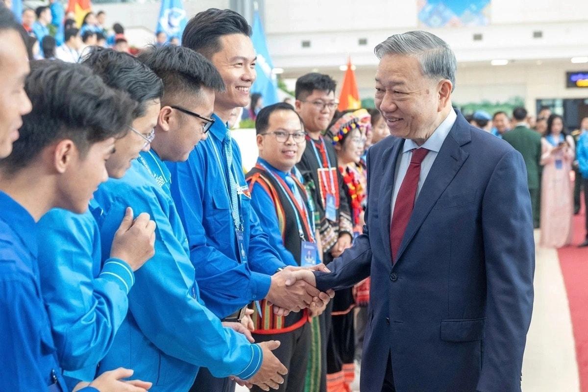 tbt_to_lam_thanh_nien_viet_nam.jpg