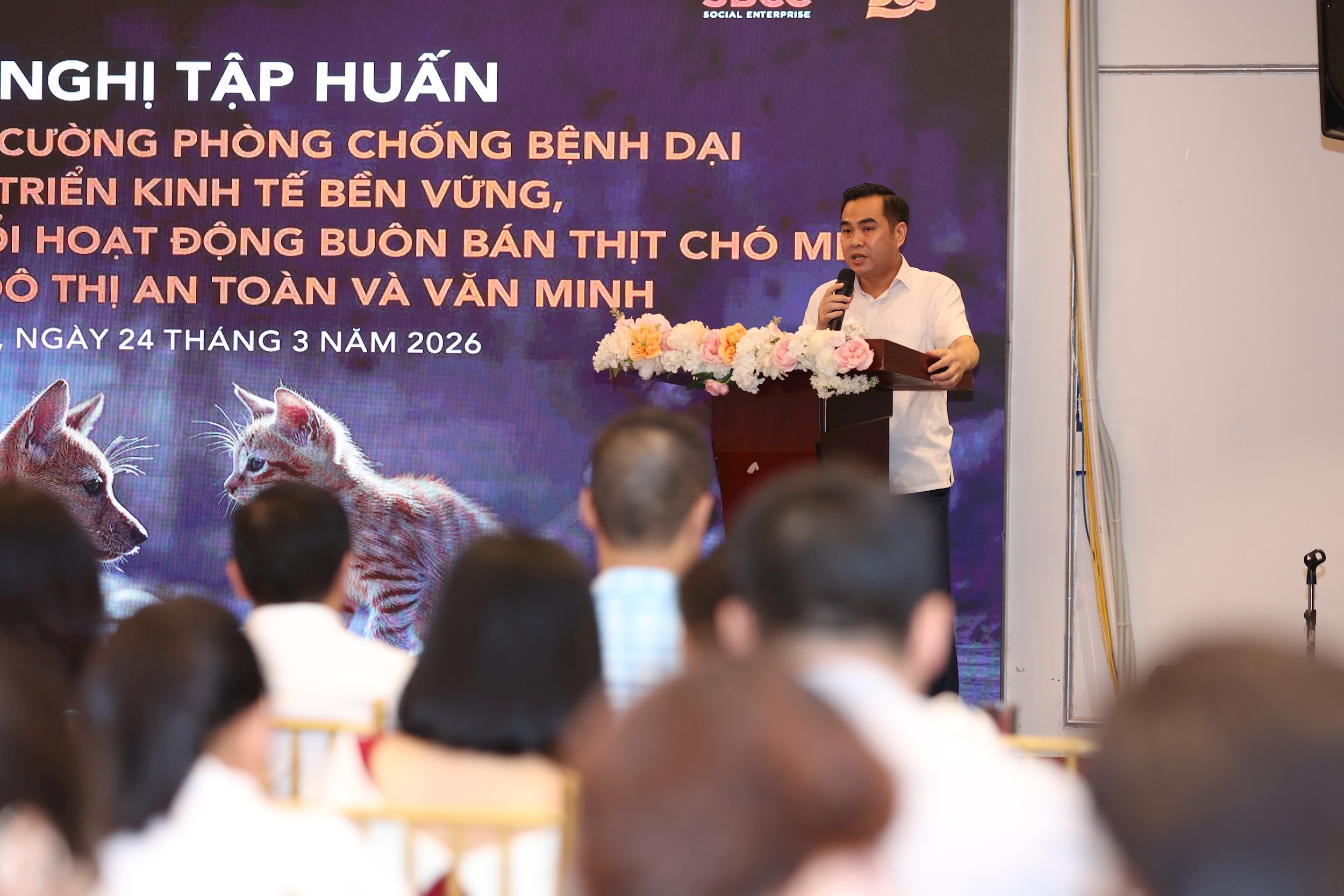 ong-ngo-dinh-loat-pho-chi-cuc-truong-chi-cuc-chan-nuoi-thuy-san-va-thu-y-hn.jpg