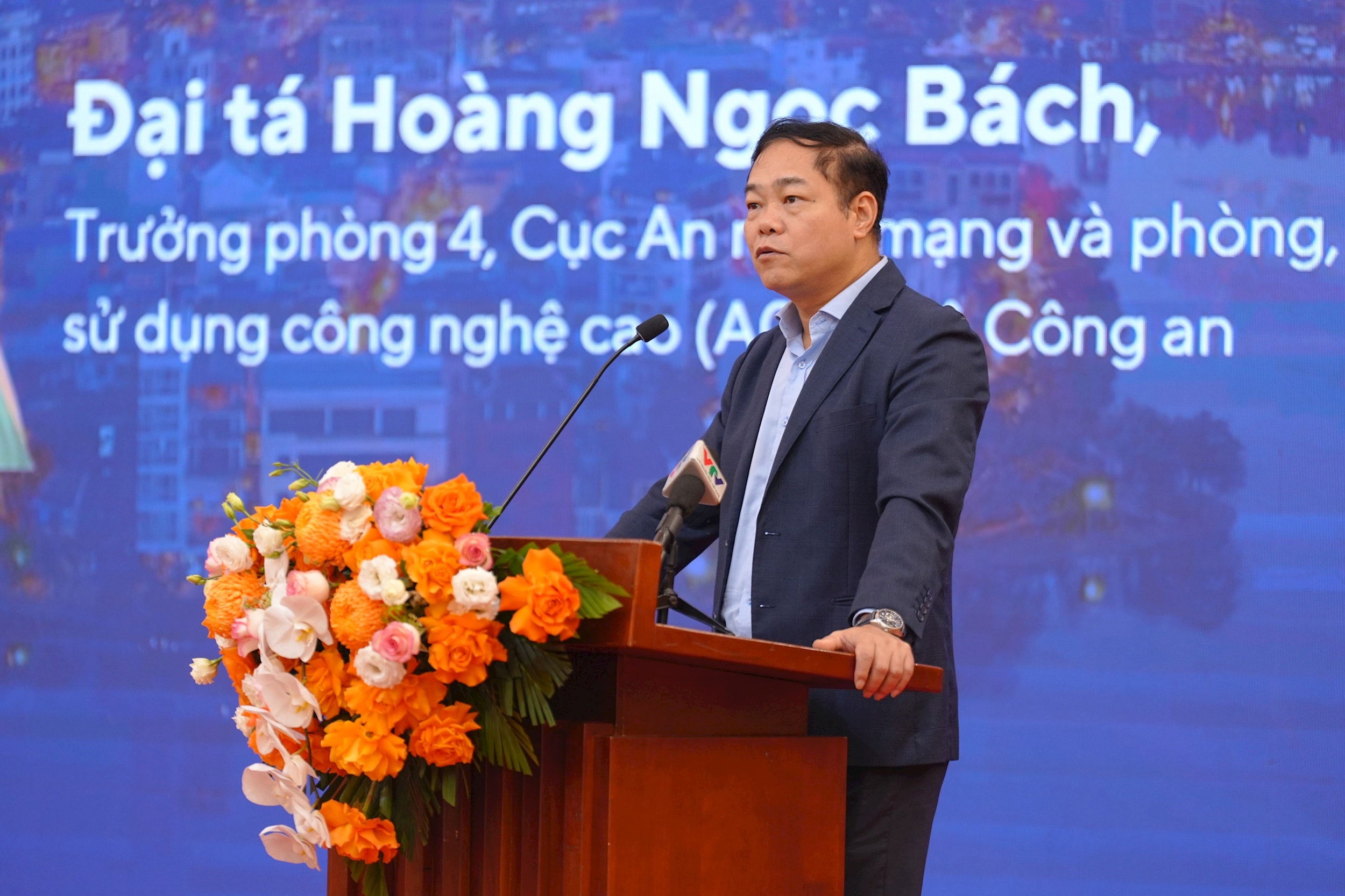 dai-ta-hoang-ngoc-bach-bo-cong-an-phat-bieu-tai-doi-thoai-ve-thi-diem-tai-san-ma-hoa.jpg