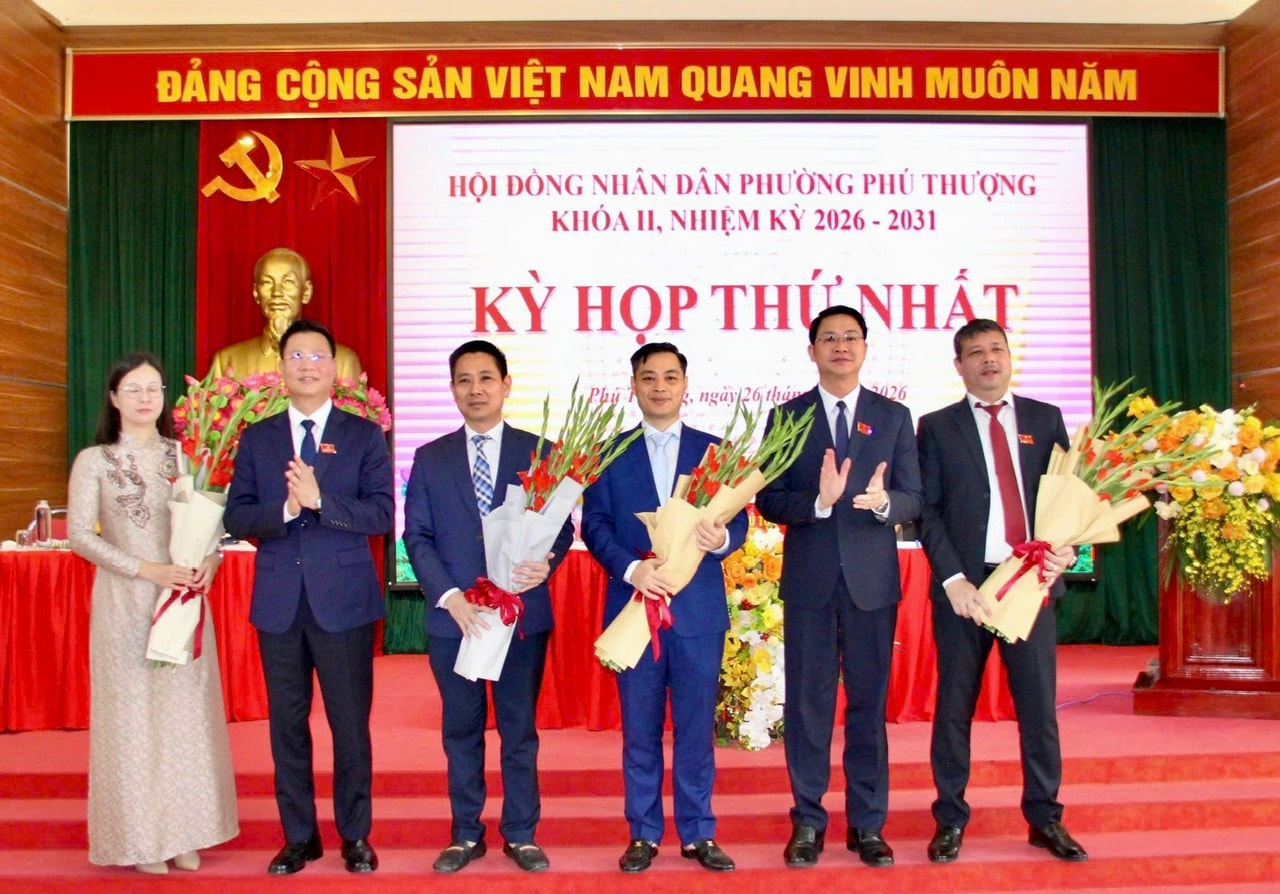 Thường trực HĐND phường Phú Thượngkhóa II, nhiệm kỳ 2026-2031. Ảnh: PV