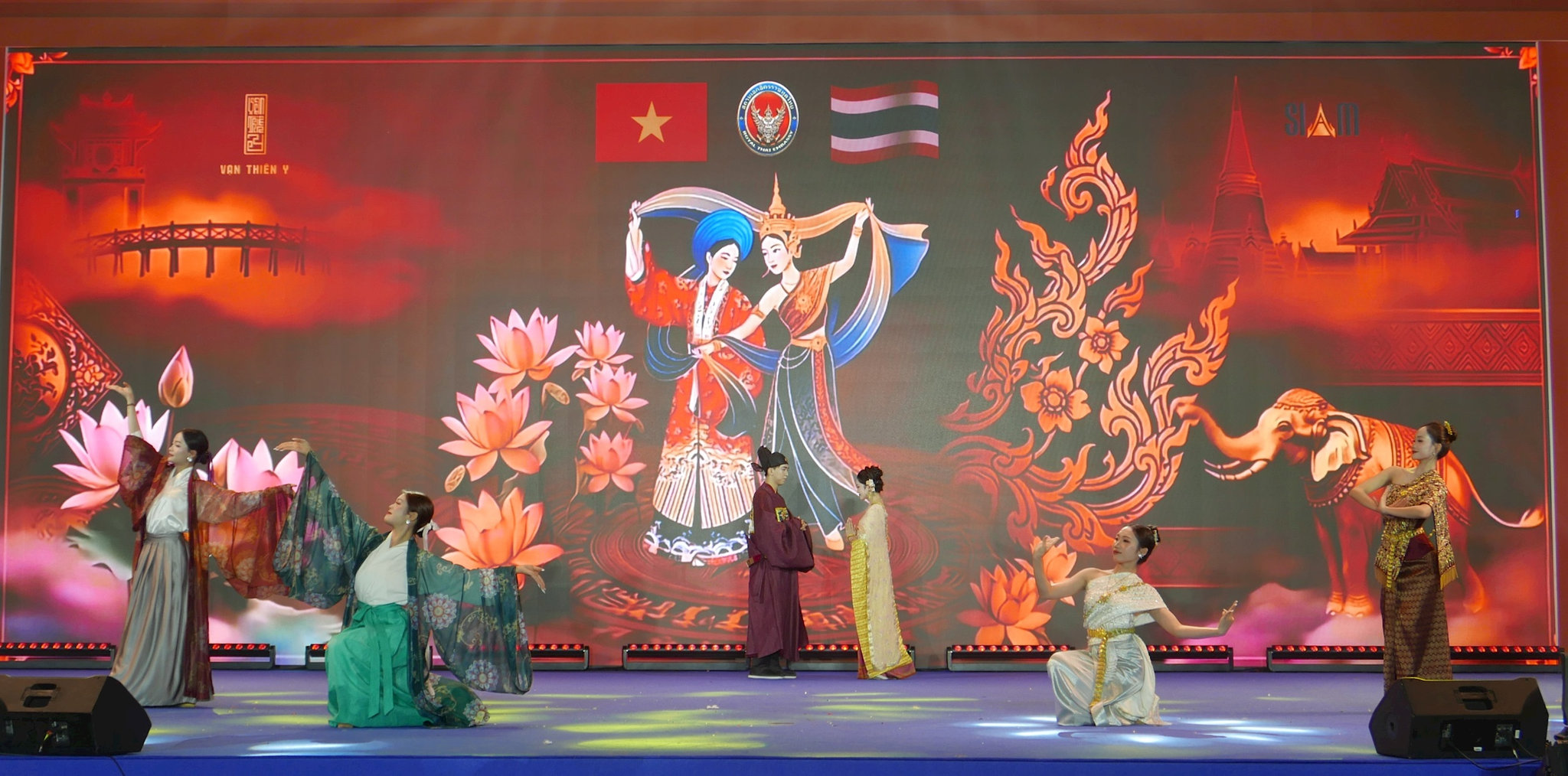 le-hoi-thai7.jpg