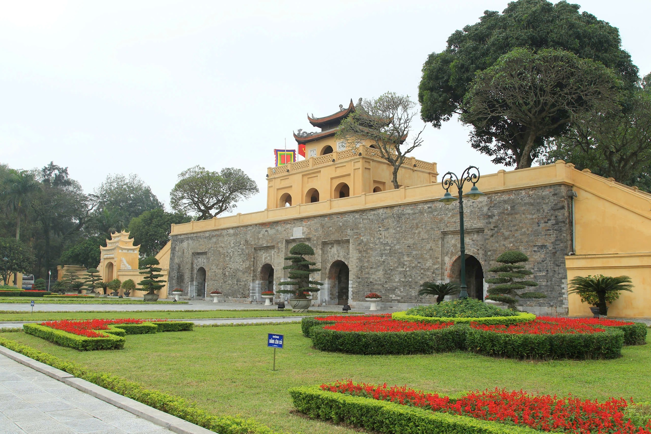 khu-di-tich-hoang-thanh-thang-long-1-pham-hung.jpg