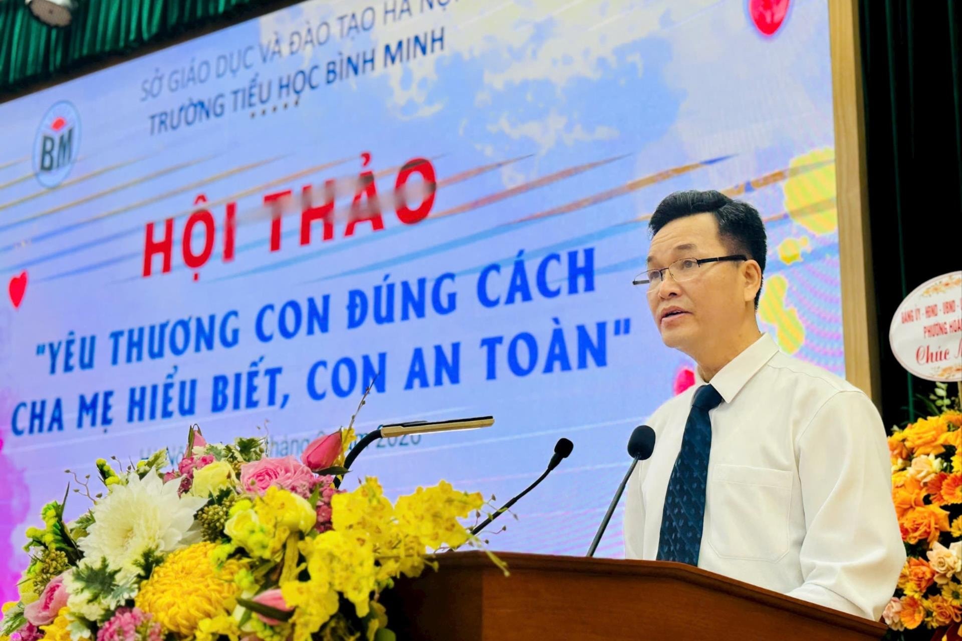 thay-pham-van-hoan.jpg