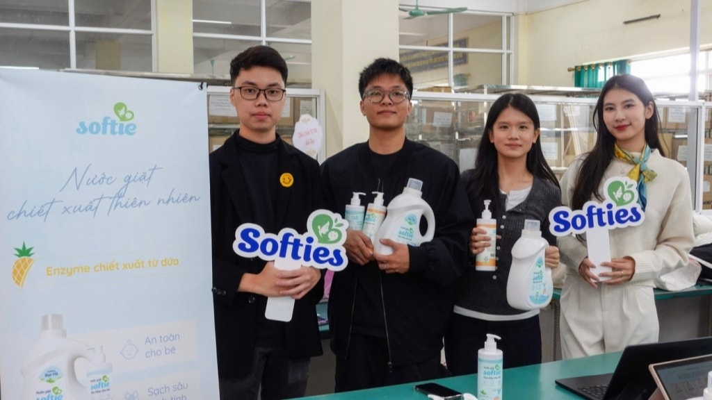 the-owners-of-the-softie-biological-hand-wash-brand..jpg