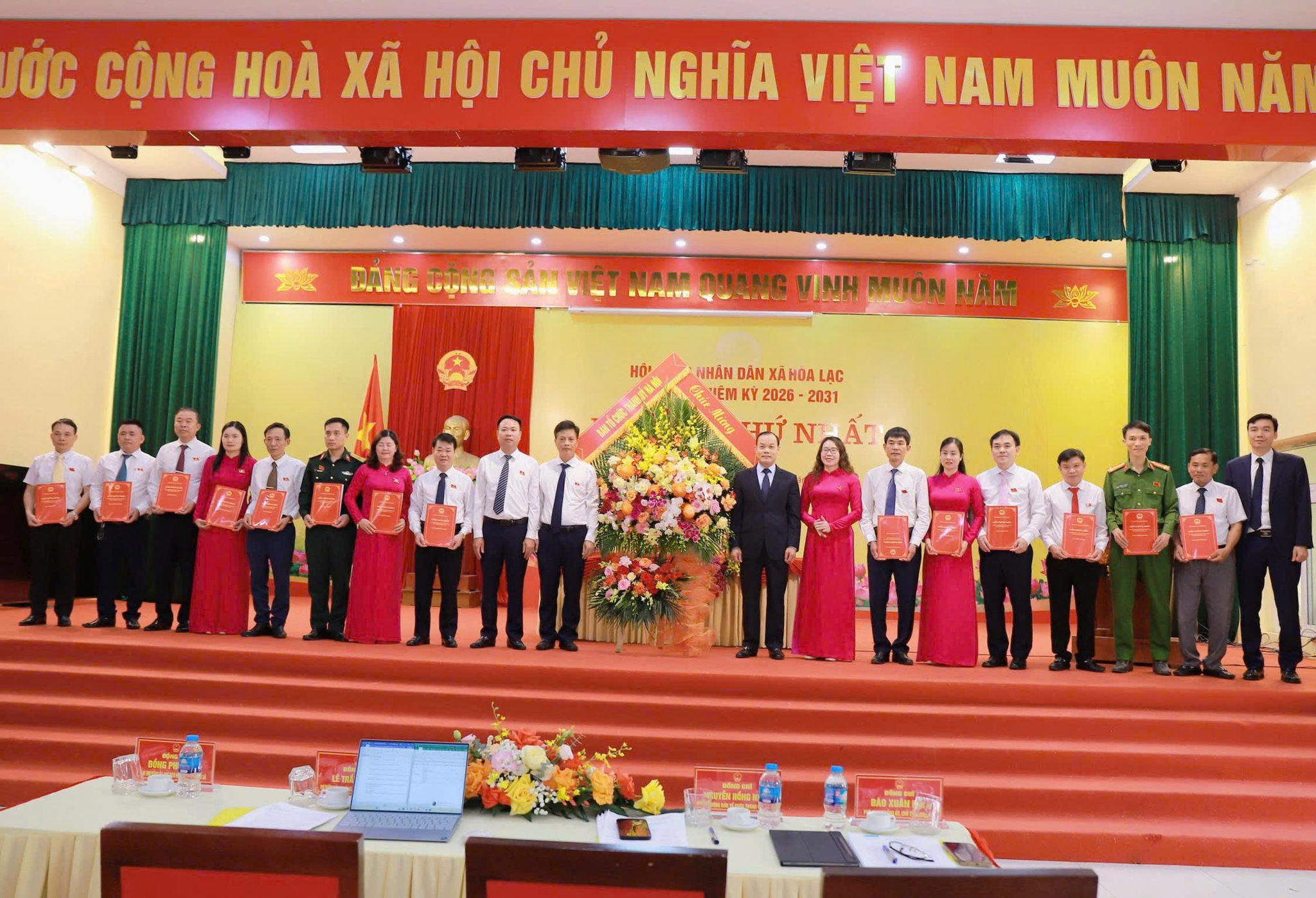 z7672332855367_fba24cdca5d87fb248936b54368a1bb6.jpg