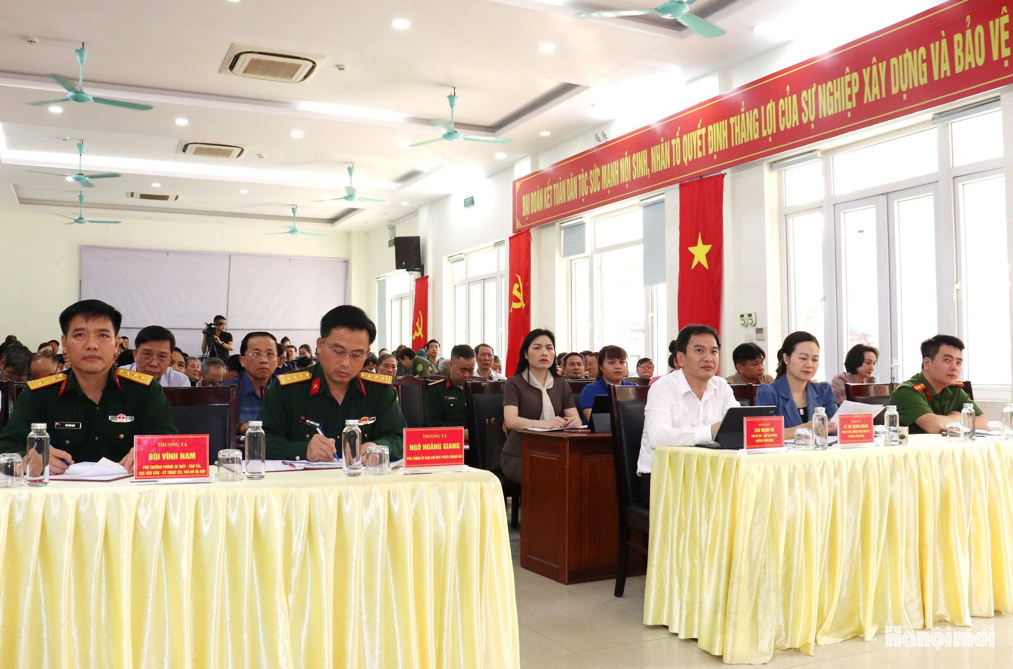 W_kien-hung-tuyen-quan1.jpg