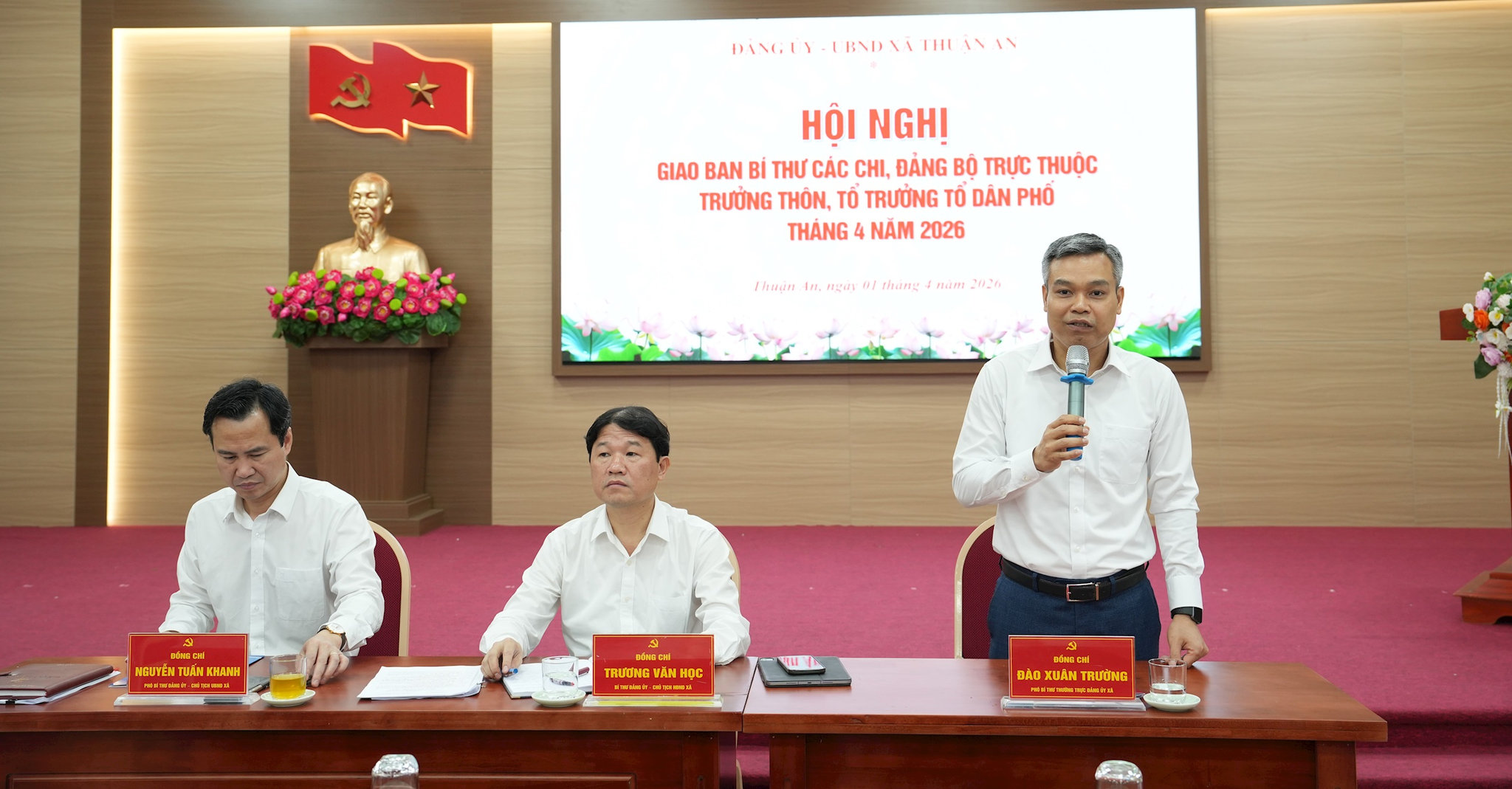 giao-ban-1.jpg