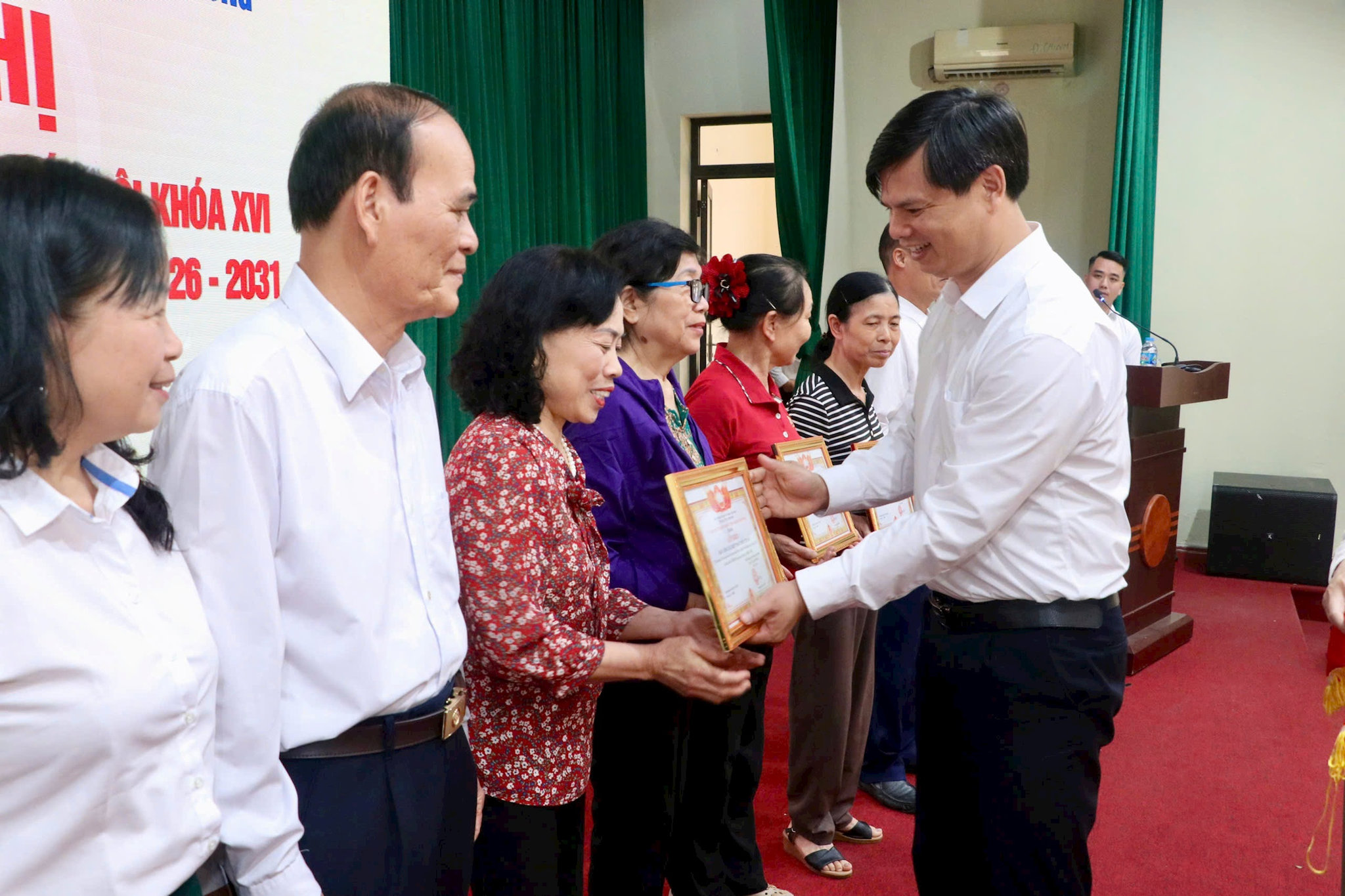z7680213393257_dabd59da9b3a8ea34f0a72358e8e6fbf.jpg