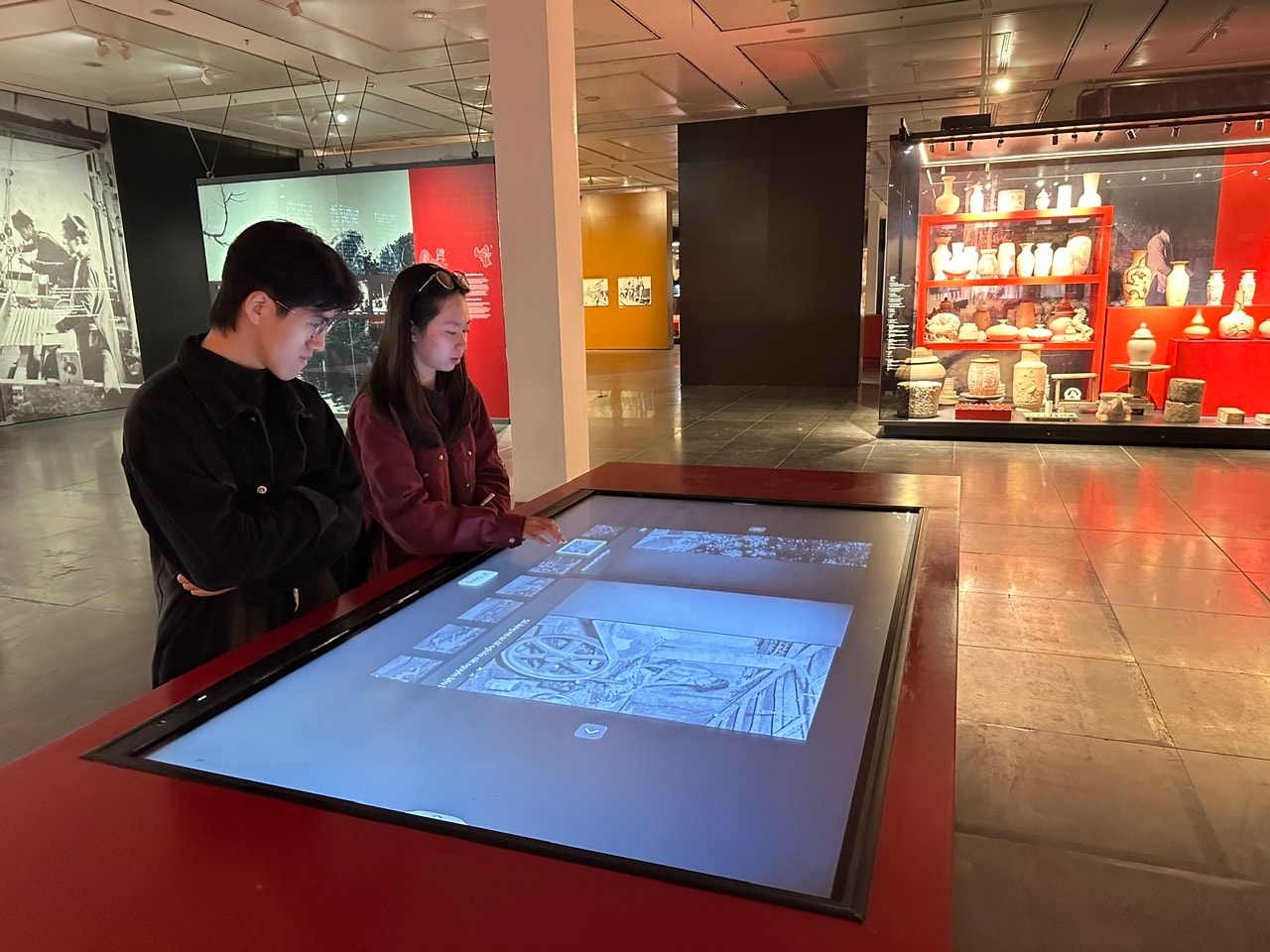When Technology is Integrated into the Exhibition.