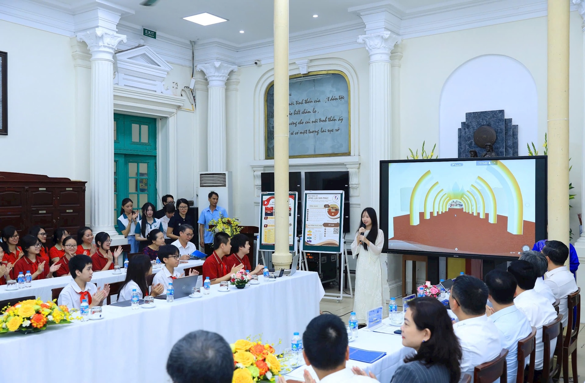 gen-h-z7695756010402_0434934f3e94e41455c3672b6a32559c.jpg?w=1130