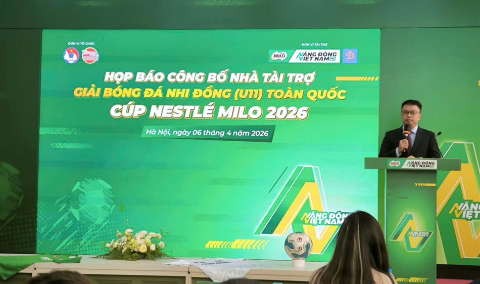 6-phan-khue.jpeg