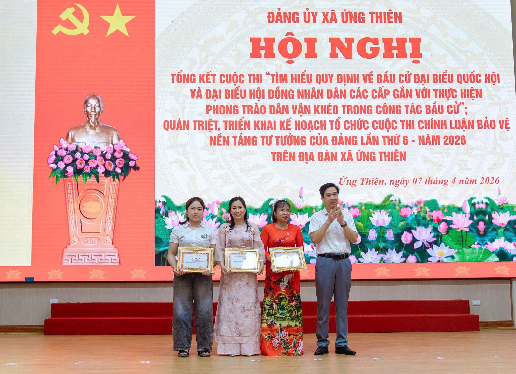 ung-thien-khen-2(2).jpg