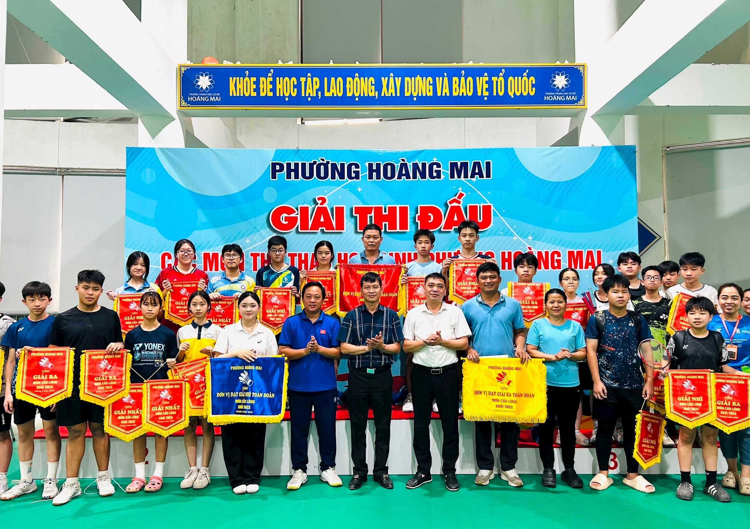 5-cuoi-ban-to-chuc-chup-anh.jpg