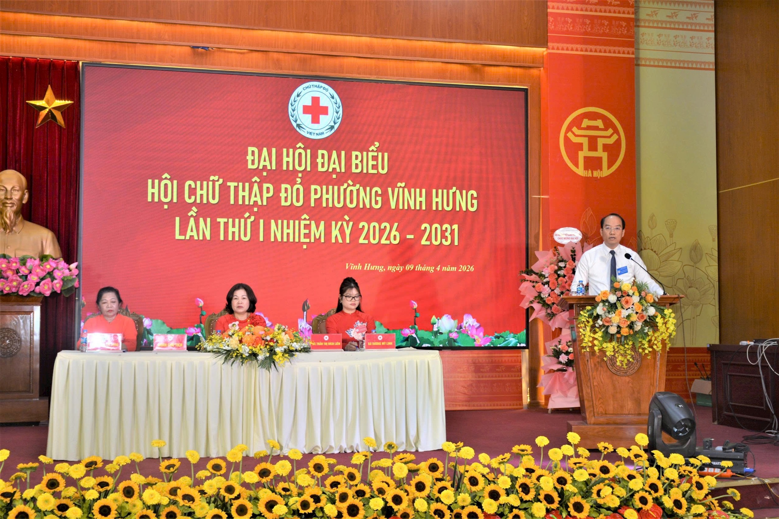 vinh-hung-123.jpg