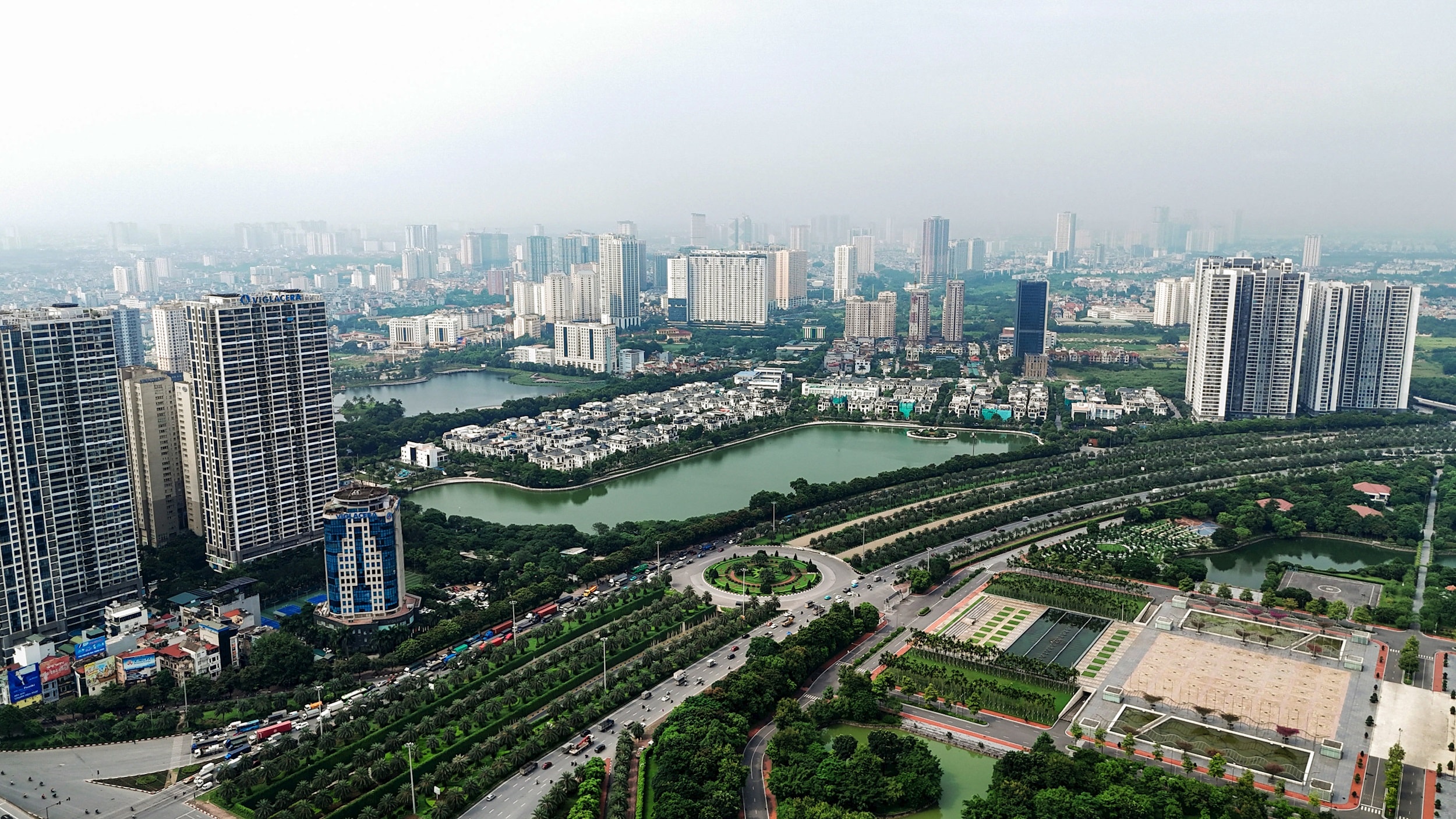 Si nutrono grandi aspettative sul fatto che la legge sulla capitale rivista porterà molti cambiamenti ad Hanoi. - anh-thanh-hai.jpg