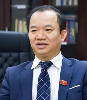 Leveraging Creativity and Identity