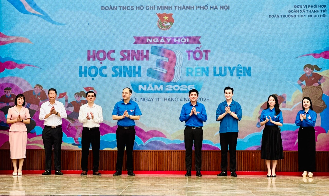 z7713789554640_f87f983c4574938489a991af90ee97e6.jpg