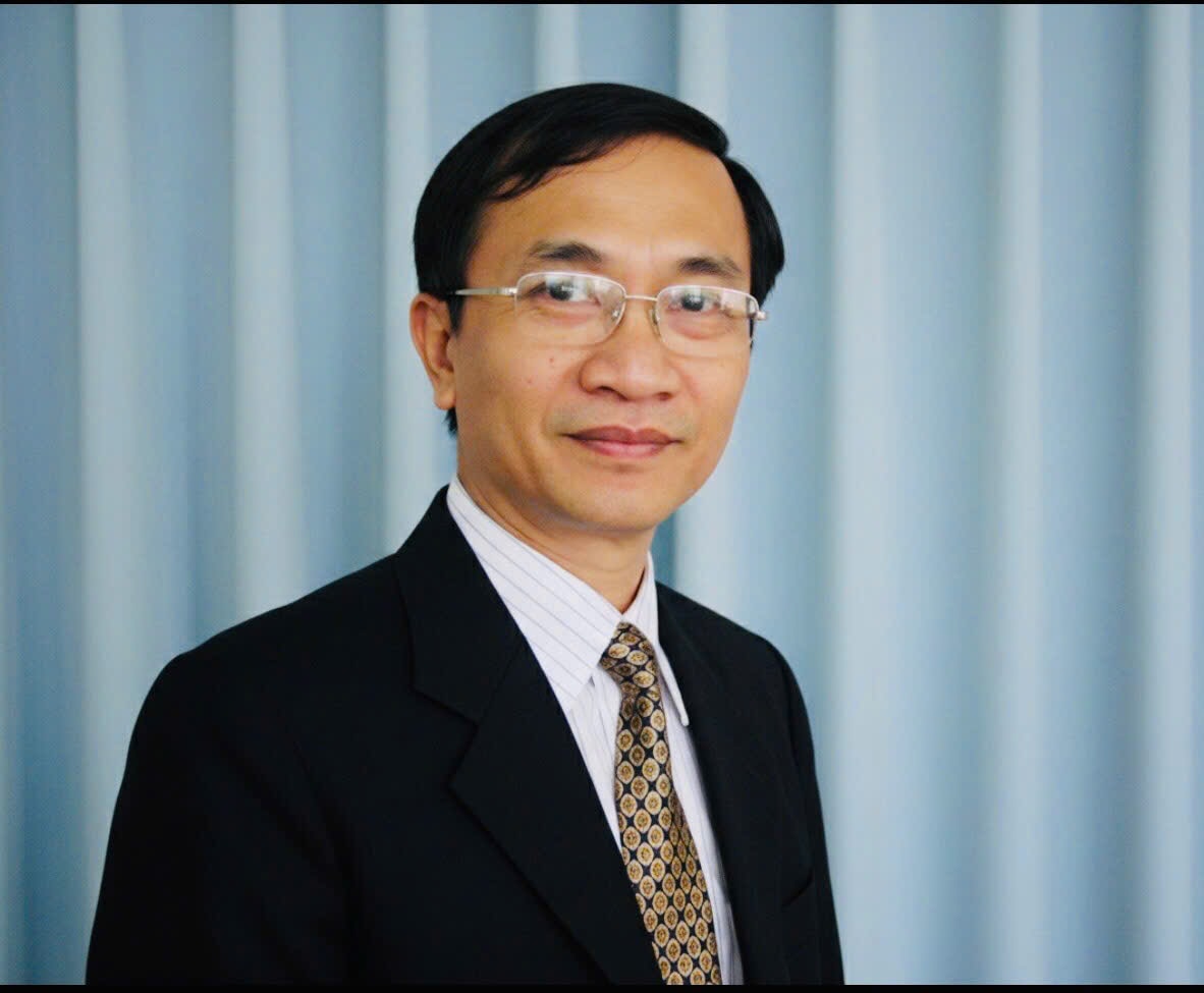 1-ts-hoang-ngoc-vinh.jpg