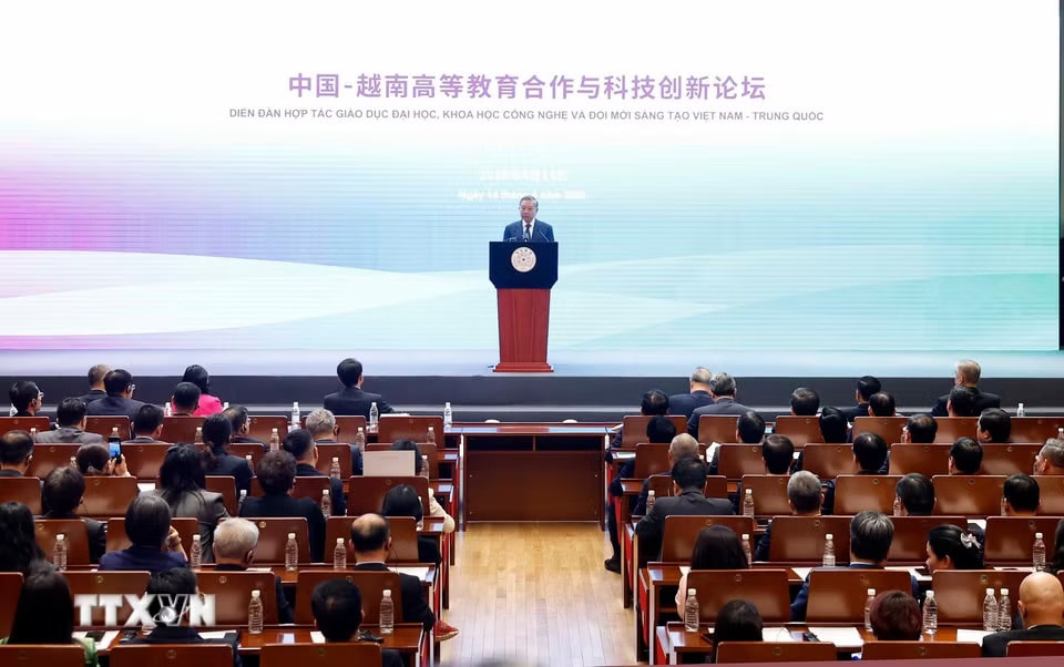 Tổng Bí thư, Chủ tịch nước Tô Lâm phát biểu chính sách tại Đại học Thanh Hoa. (Ảnh: Thống Nhất/TTXVN)
