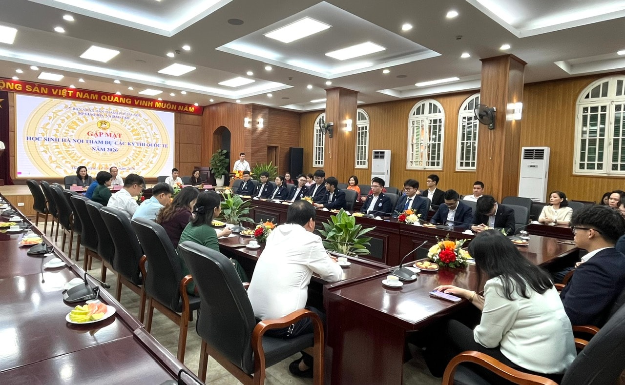 1404-hn-gap-mat-hs-thi-quoc-te-2.jpg?w=900