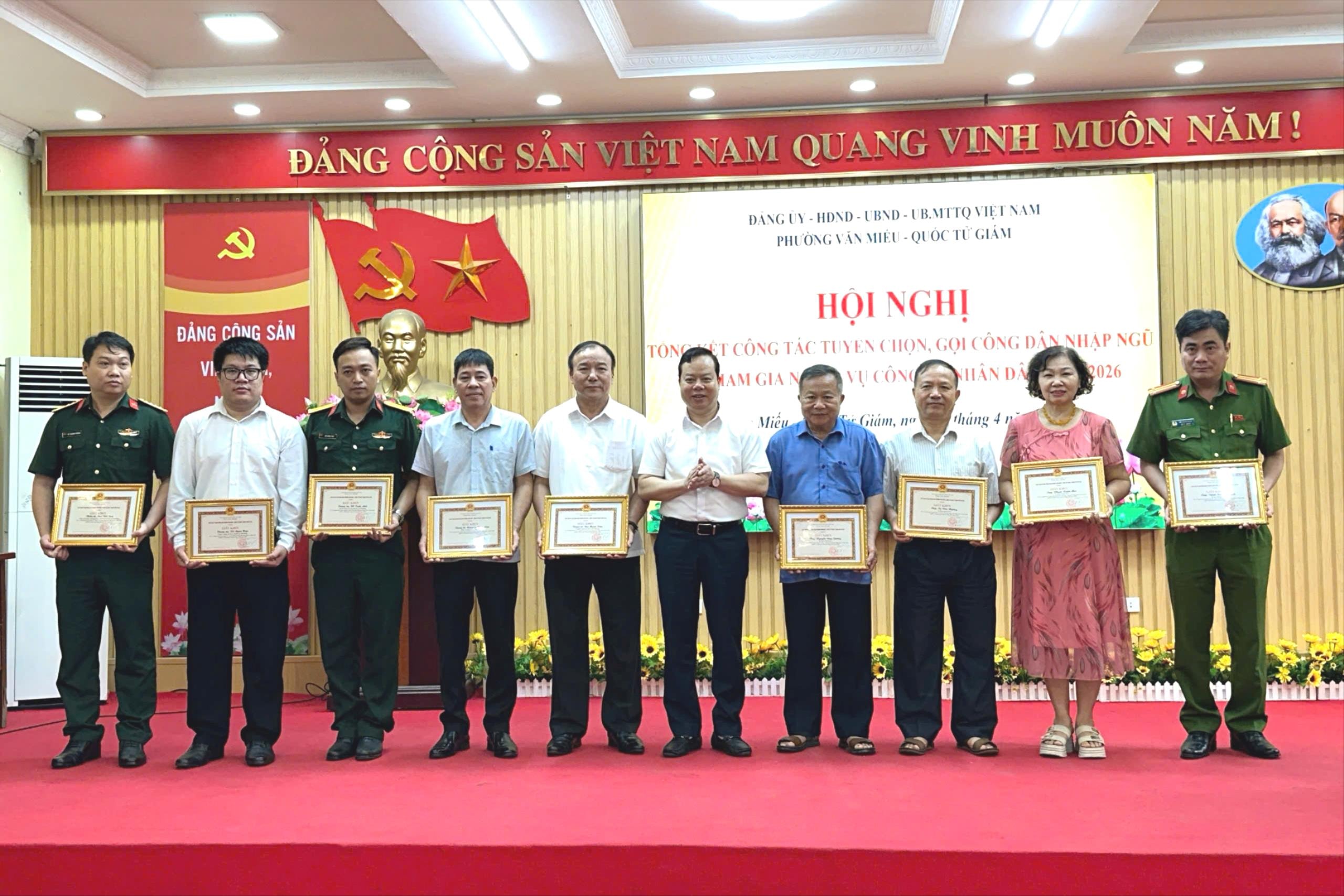 tuyen-quan-3.jpg