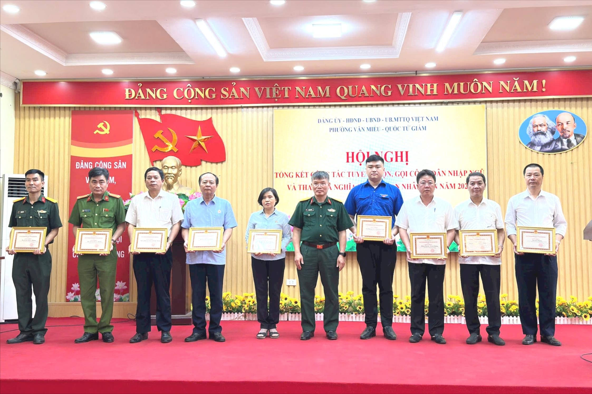 tuyen-quan-4.jpg
