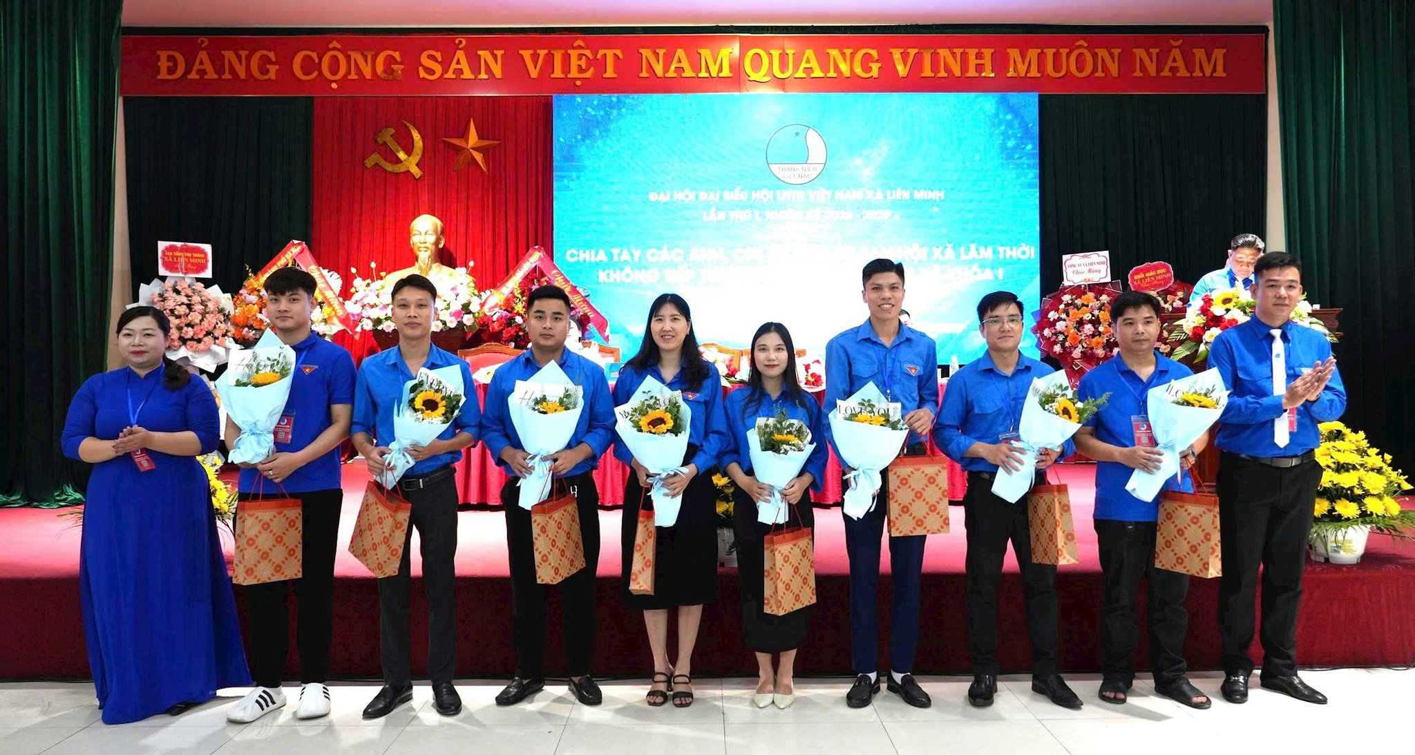 tang-hoa.jpg