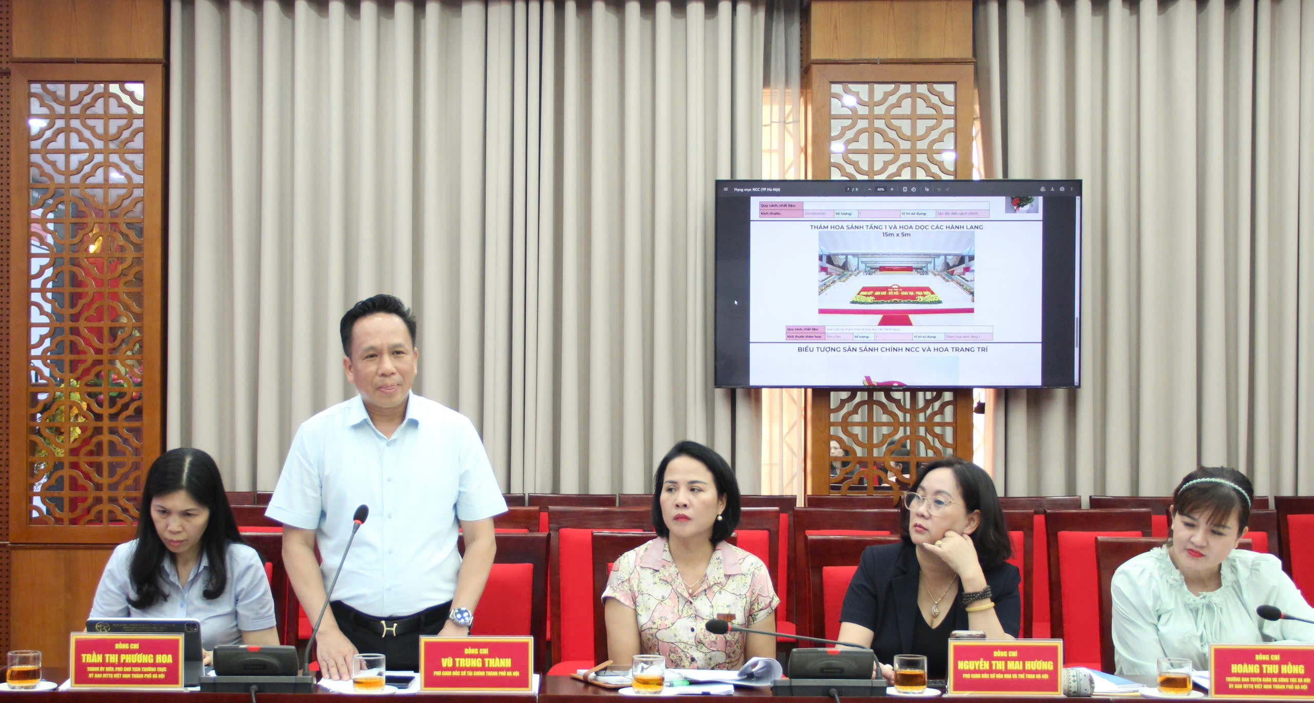 Đại diện lãnh đạo Sở Tài chính phát biểu tại cuộc họp. Ảnh: PV