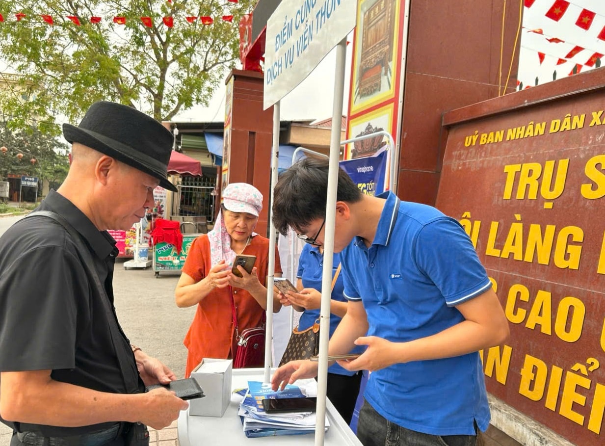 vnpt-hn-ho-tro-nguoi-dan-1.jpg