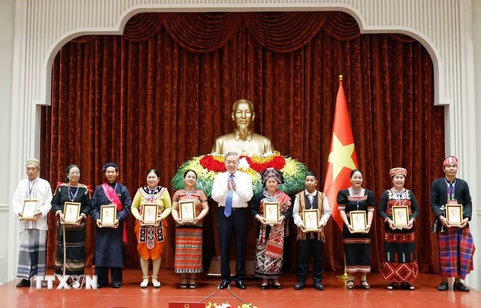 tongbithu4.jpg