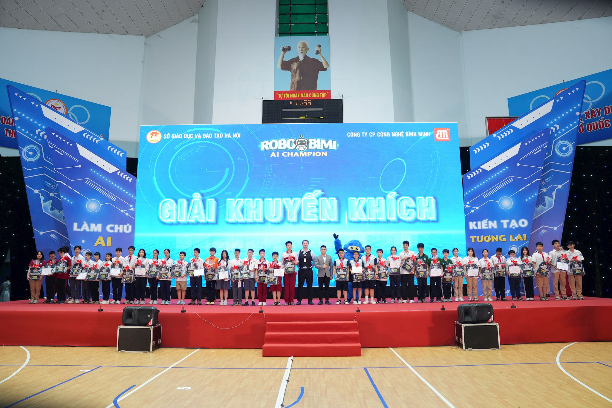 1804-robobimi-ai-champion-1.jpg