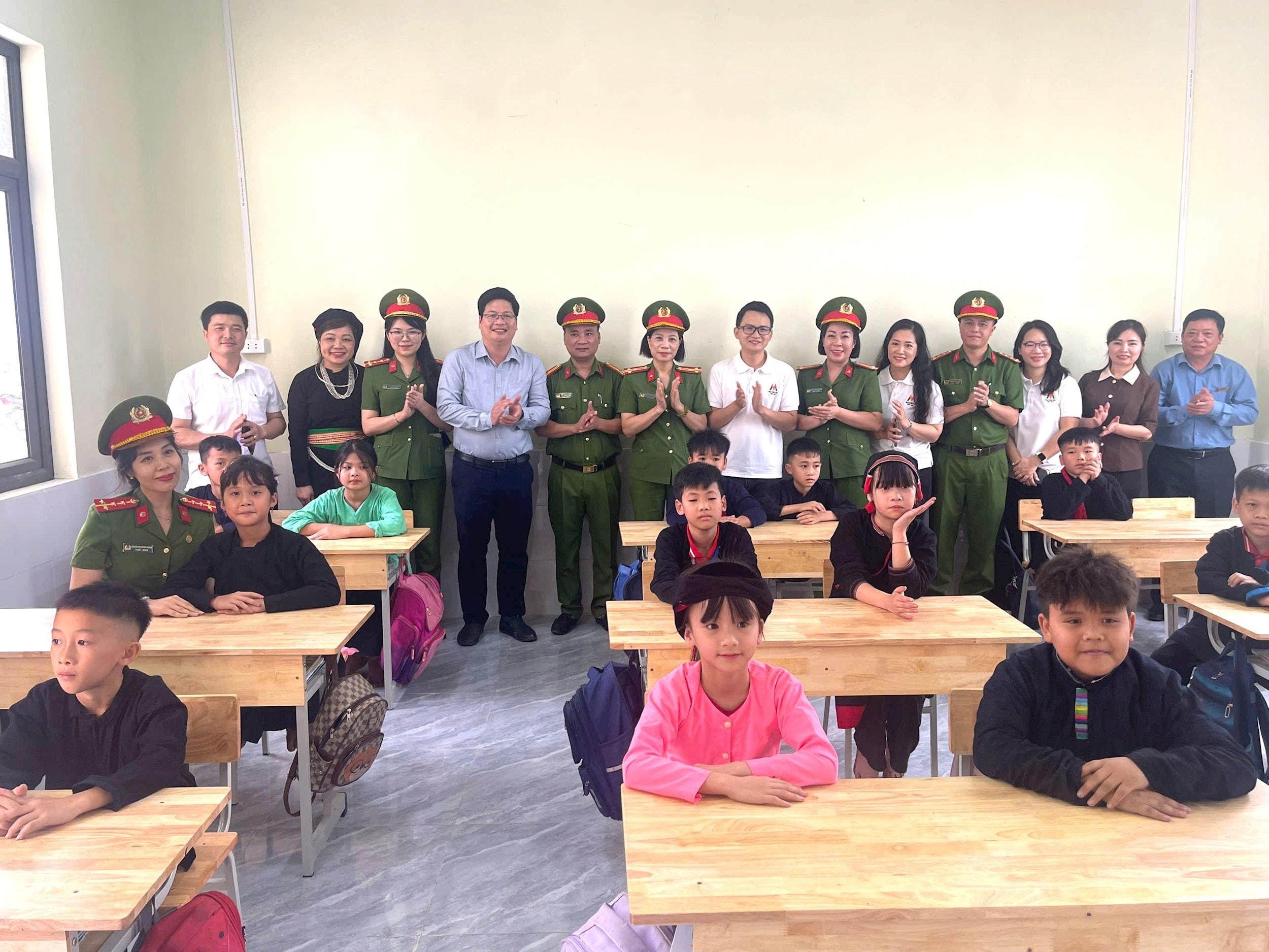 quy-dmf-x-c06.jpg