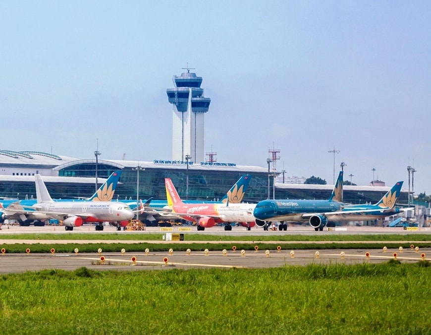 tan-son-nhat-acv.jpg