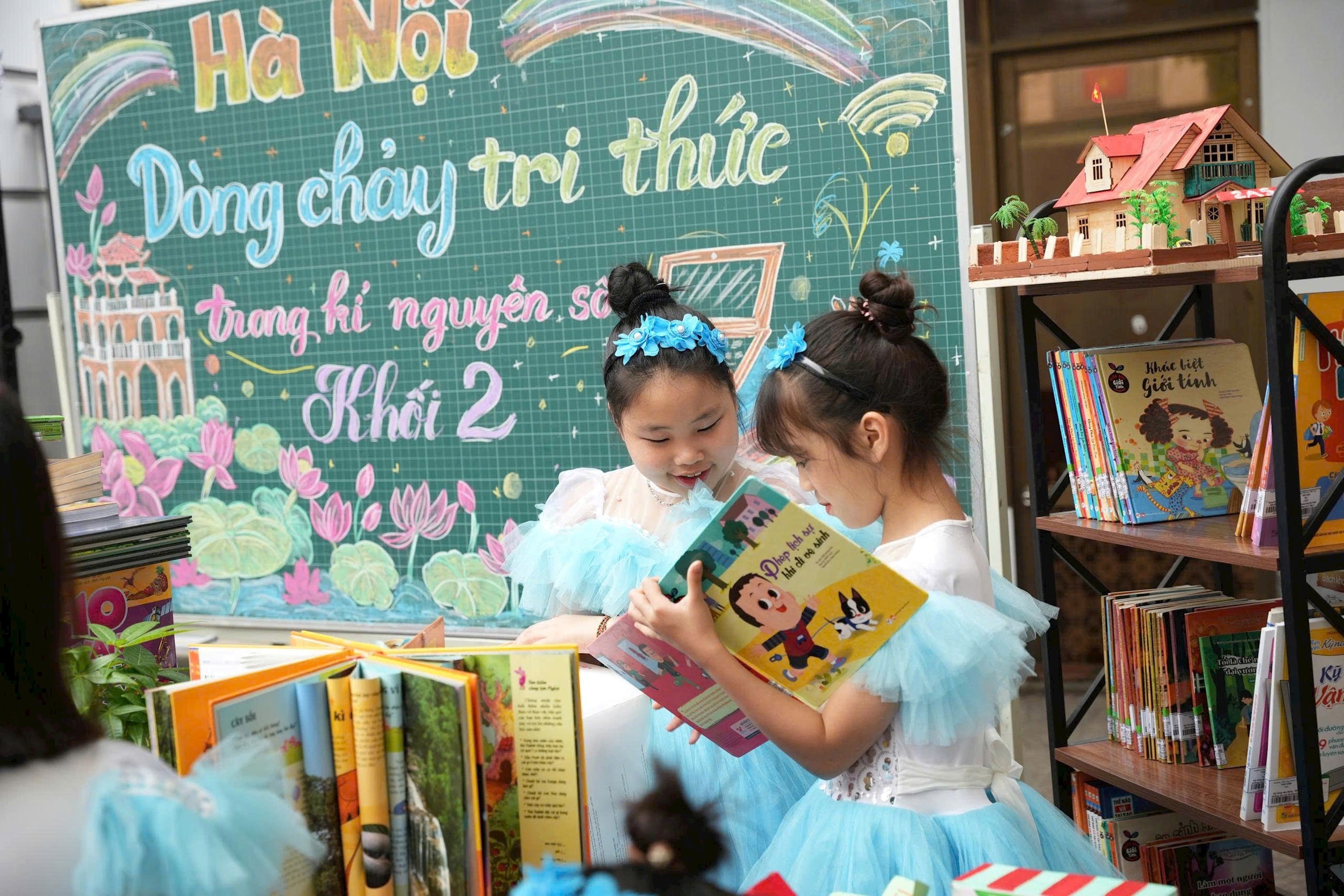 2104-tieu-hoc-vinh-tuy-doc-sach-6.jpg