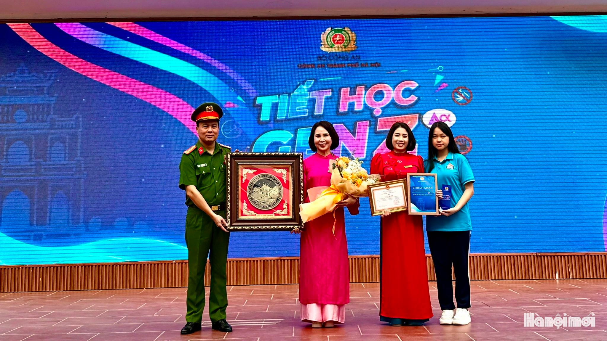 W_anh4.jpg