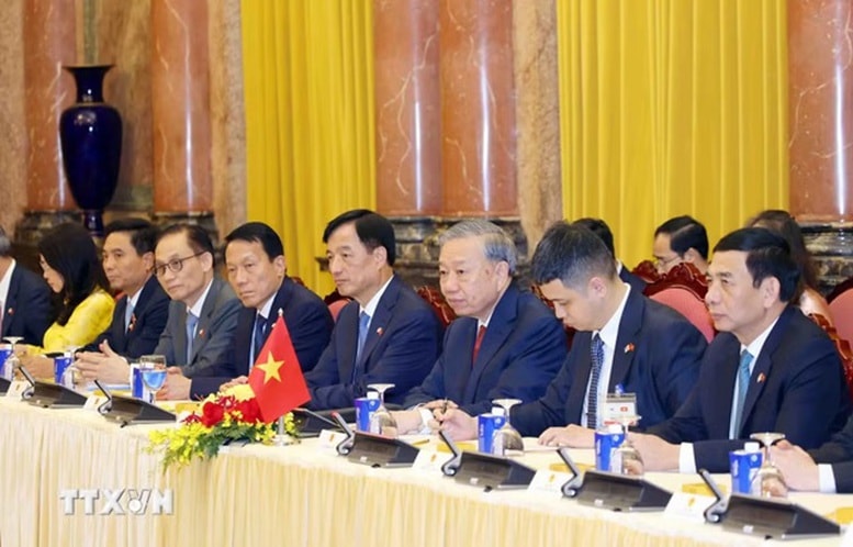 Tổng Bí thư, Chủ tịch nước Tô Lâm hội đàm với Tổng thống Hàn Quốc Lee Jae Myung- Ảnh 2.