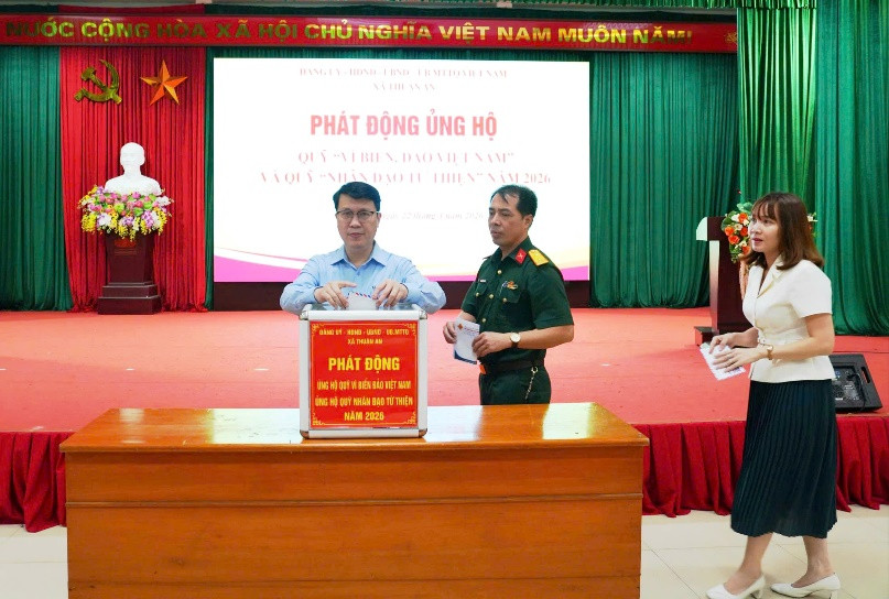 ung-ho-bien-dao-2.jpeg