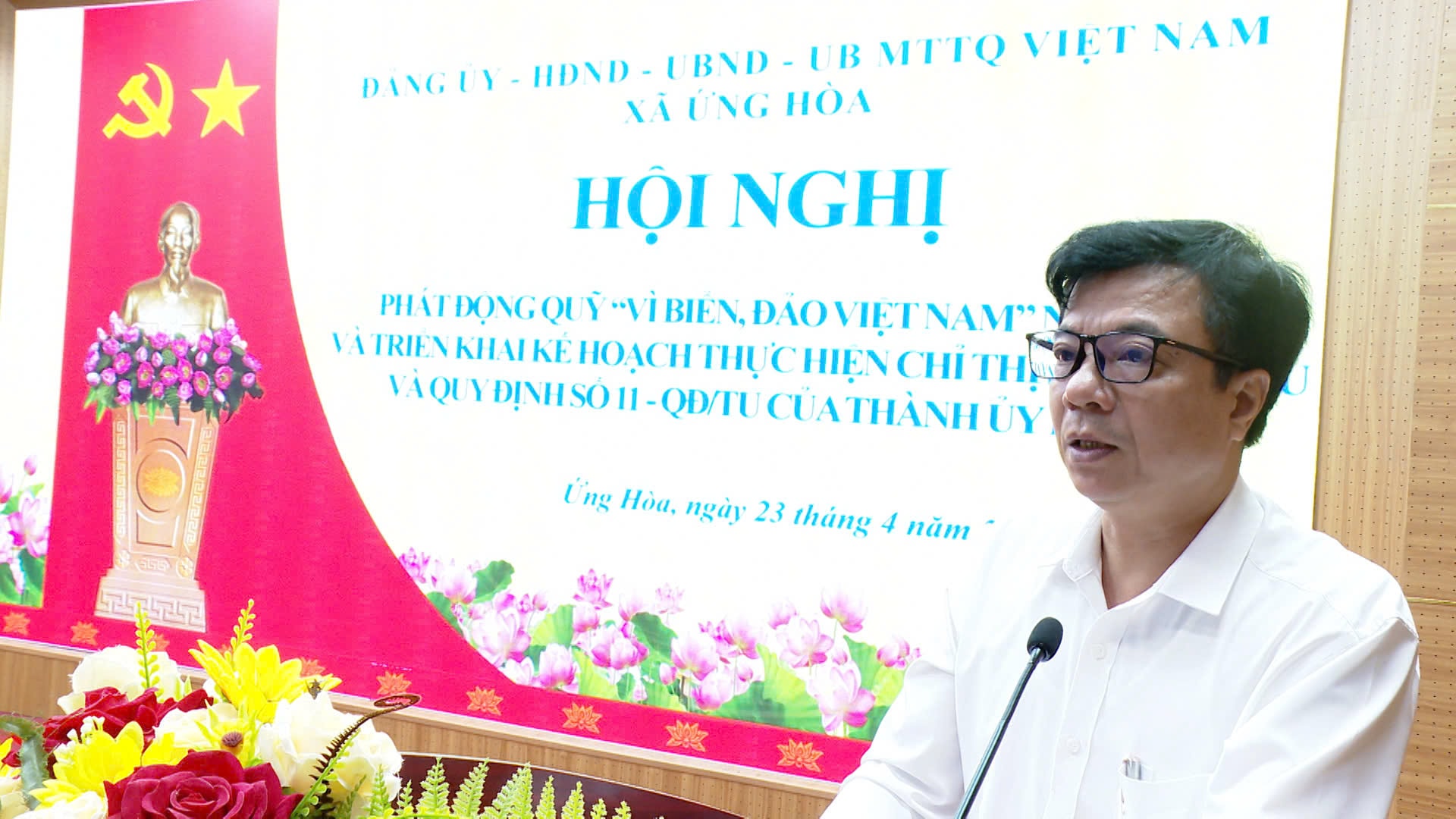 2-ung-hoa.jpg