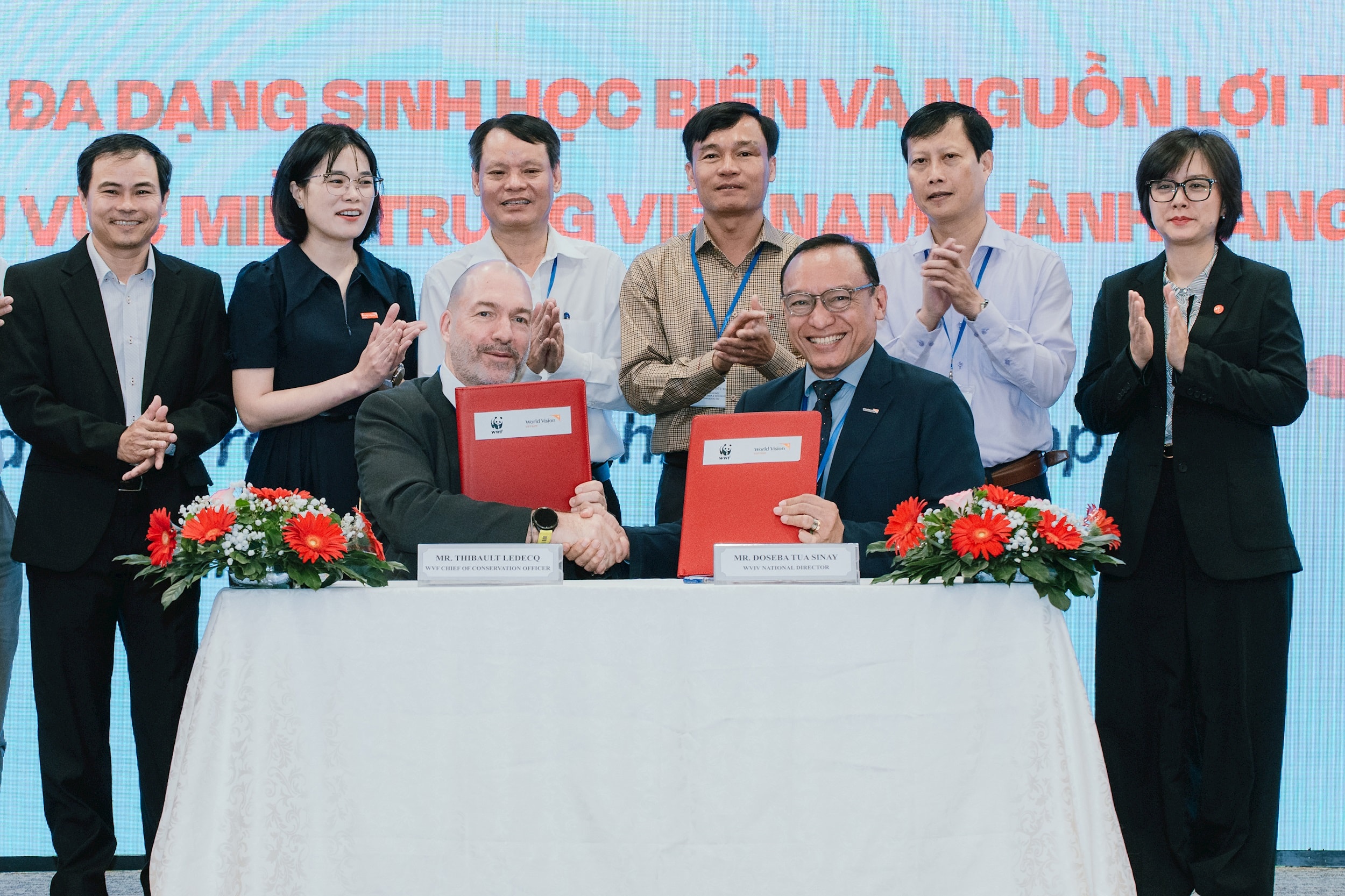 signing.jpg