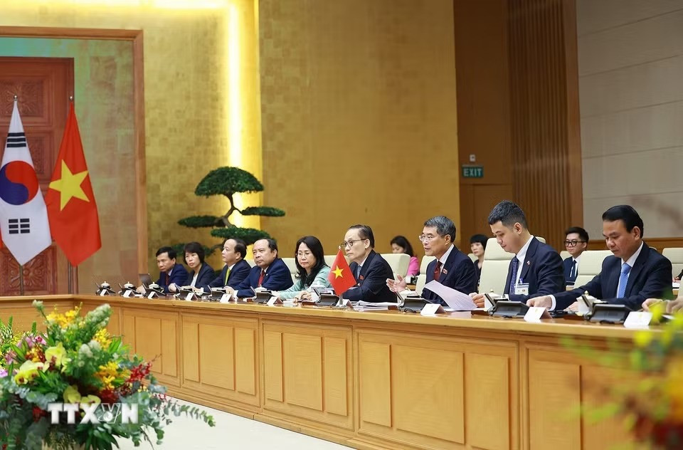 thutuong2.jpg