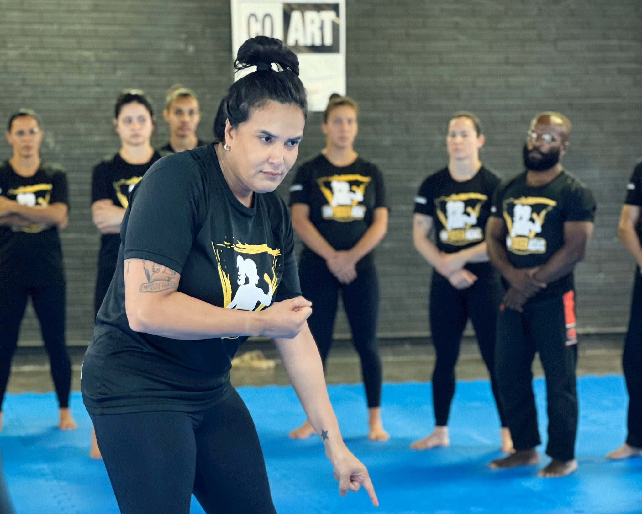 erica-paes-is-a-former-mma-athlete-who-founded-empoderadas-to-teach-self-defence-to-women-2.jpeg