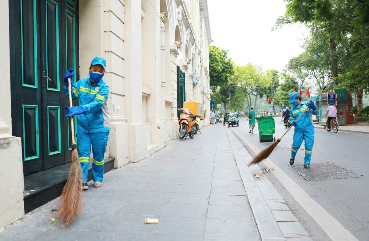cong-nhan-thu-gom.jpg