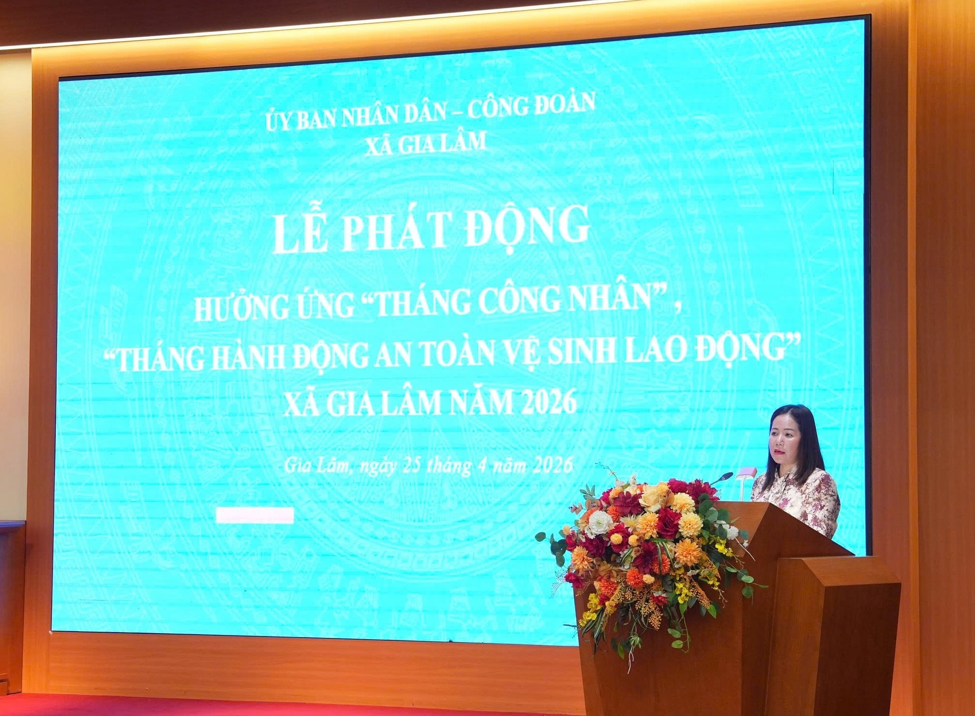 thang-cong-nhan-gia-lam0.jpg