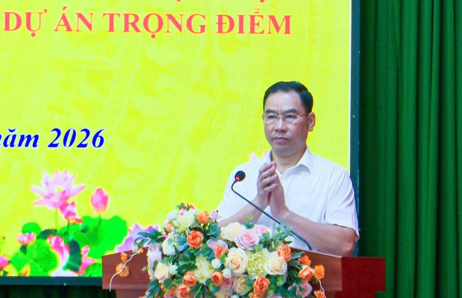 Dồng chí Tạ Hữu Thọ- Đại biểu Hội đồng Nhân dân Thành phố Hà Nội, Bí thư Đảng ủy, Chủ tịch Hội đồng Nhân dân xã