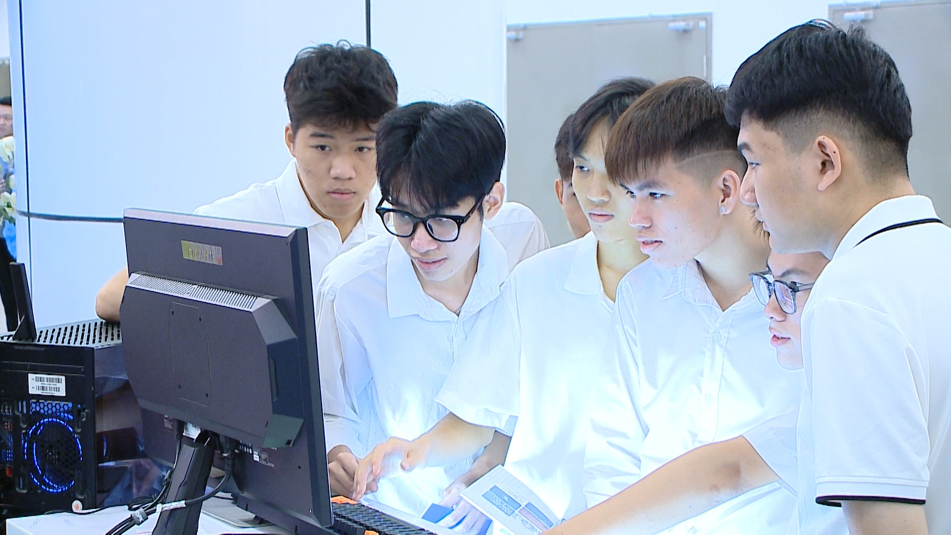 lua_chon_nghe.jpg