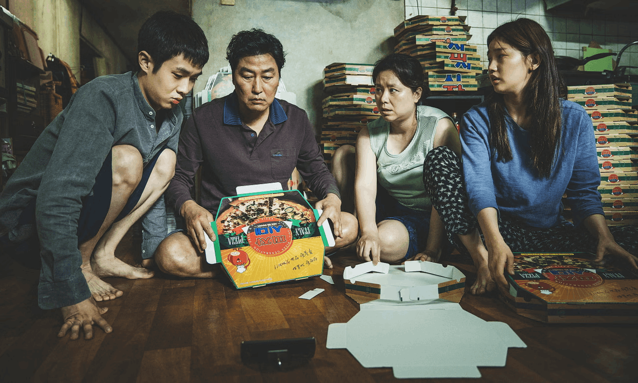 mot-canh-trong-phim-parasite-doat-giai-oscar-cua-dao-dien-bong-joon-ho.-anh-theguardian.png