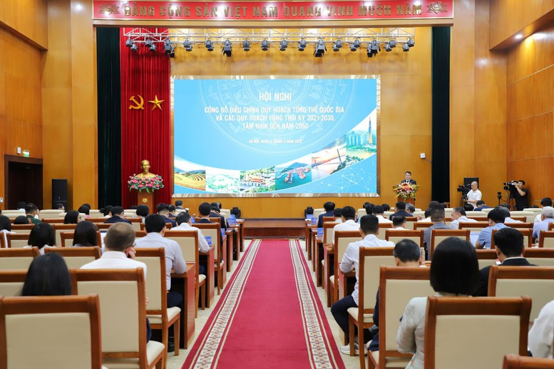 toancanh3-1778042762177596378940.jpg