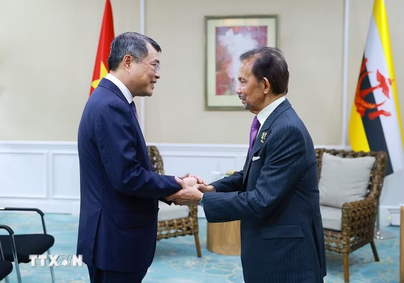 thutuong1.jpg