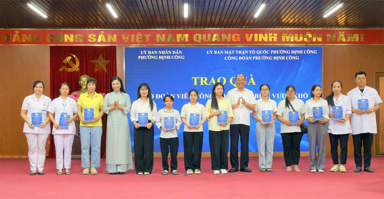 ldaophuongdinhcong.jpg