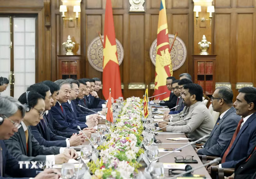 a77fe30eef3ecb1e96a03331bfd7286d35beda0e91c36d8-_ttxvn-tong-bi-thu-chu-tich-nuoc-hoi-dam-voi-tong-thong-sri-lanka-2.jpg